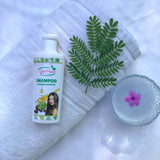 Shampoo With Natural Herbs